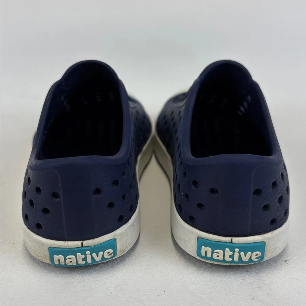 NATIVE Jefferson Waterproof Navy Blue SlipOn Shoes Size C8